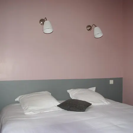 Des Voyageurs * Chef-Boutonne