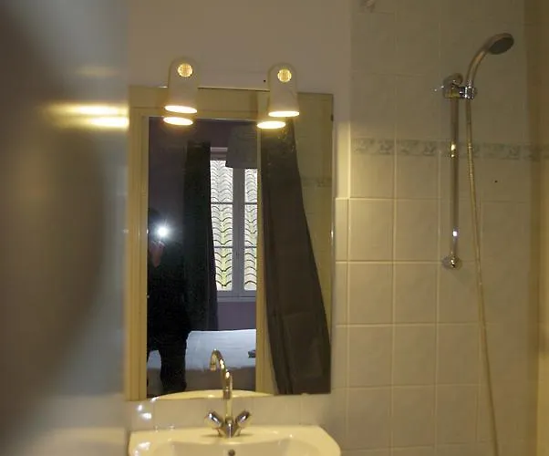 Hotel Des Voyageurs *