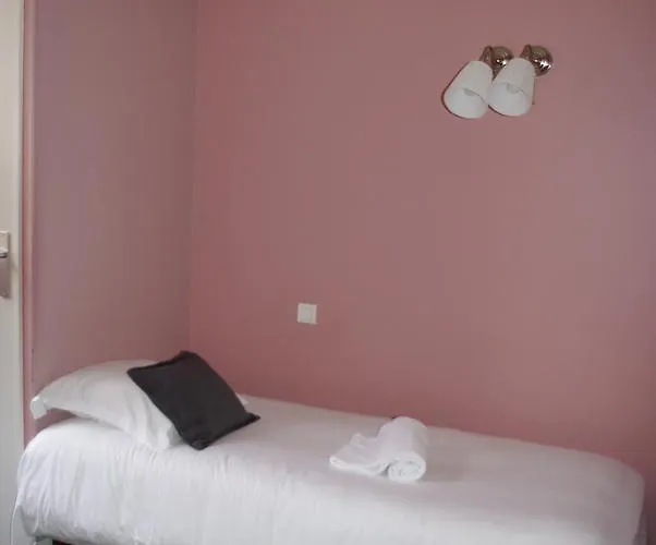 Des Voyageurs Chef-Boutonne